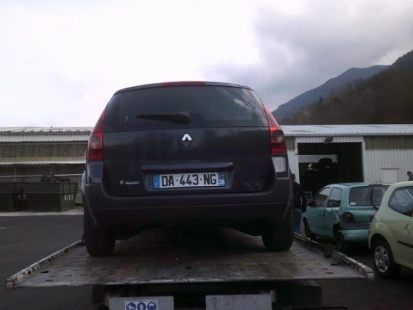 Feu arriere principal droit (feux) RENAULT MEGANE 2 PHASE 1 BREAK Diesel - Image 6