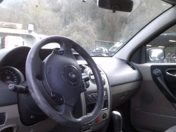 Feu arriere principal droit (feux) RENAULT MEGANE 2 PHASE 1 BREAK Diesel - Image 7