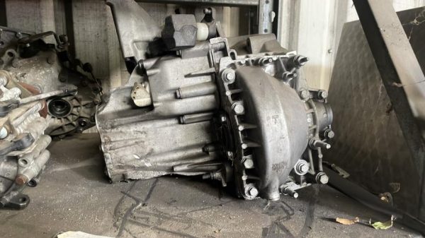 Boite de vitesses DS DS5 PHASE 1 Diesel - Image 3