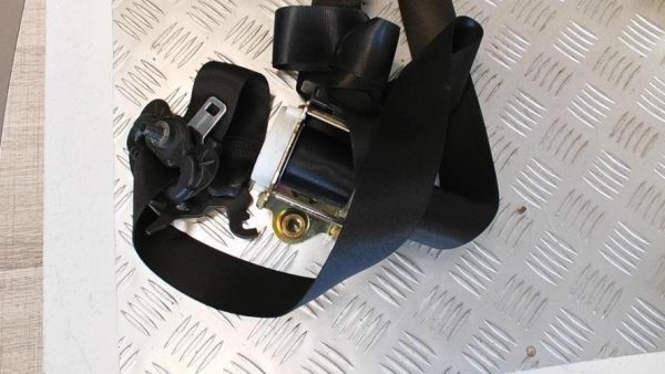 Ceinture avant droit BMW SERIE 1 E87 PHASE 2 Diesel - Image 6