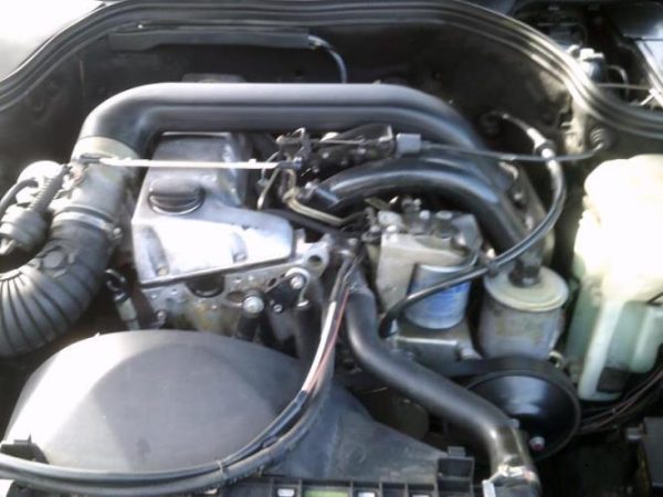 Feu arriere principal droit (feux) MERCEDES CLASSE C 202 PHASE 1 Diesel - Image 11