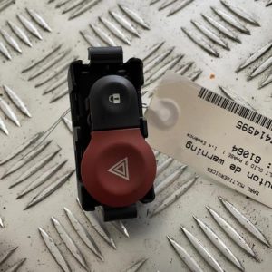 Bouton de warning RENAULT CLIO 3 PHASE 1 Essence - Image 1