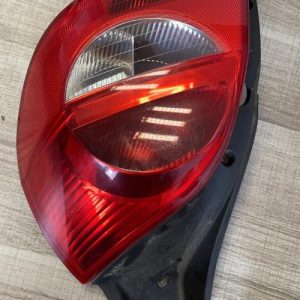 Feu arriere principal droit (feux) RENAULT CLIO 3 PHASE 1 Diesel - Image 1