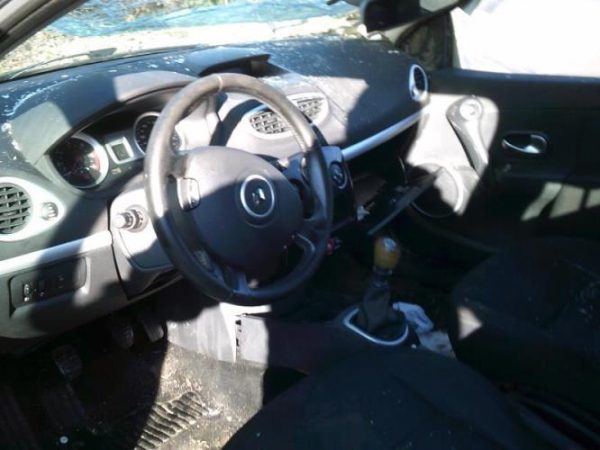 Feu arriere principal droit (feux) RENAULT CLIO 3 PHASE 1 Diesel - Image 7