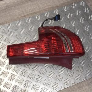 Feu arriere principal droit (feux) CITROEN C4 1 PHASE 1 Essence - Image 1