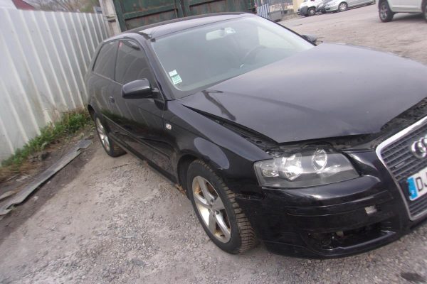 Serrure avant droit AUDI A3 2 PHASE 1 Diesel - Image 5