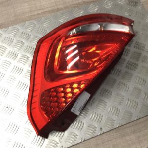 Feu arriere principal droit (feux) FORD FIESTA 6 PHASE 1 Essence - Image 1