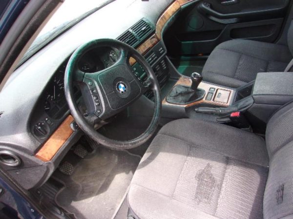 Feu arriere principal gauche (feux) BMW SERIE 5 E39 PHASE 1 Diesel - Image 2