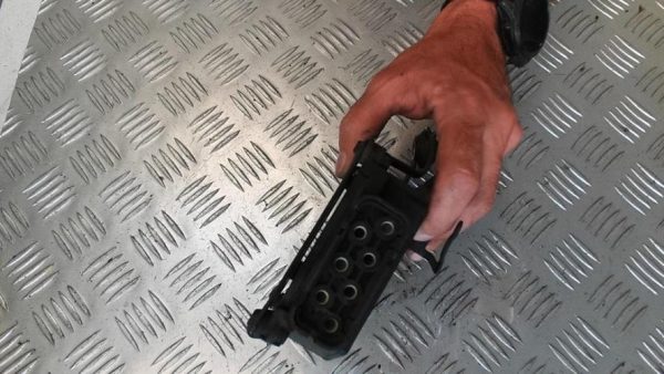 Bloc electrovannes VOLKSWAGEN GOLF 5 - Image 1
