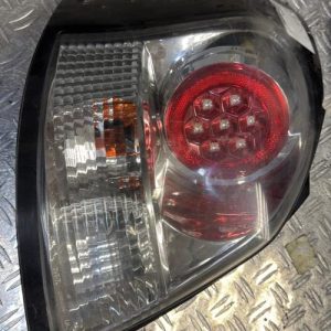 Feu arriere principal gauche (feux) TOYOTA YARIS 2 PHASE 1 - Image 1