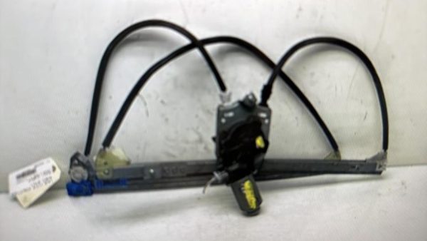 Leve vitre electrique arriere gauche RENAULT LAGUNA 2 PHASE 1 Diesel - Image 2