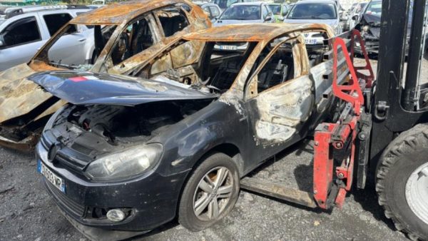 Feu arriere secondaire gauche (feux) VOLKSWAGEN GOLF 6 Diesel - Image 1