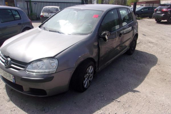 Feu arriere secondaire droit (feux) VOLKSWAGEN GOLF 5 - Image 6