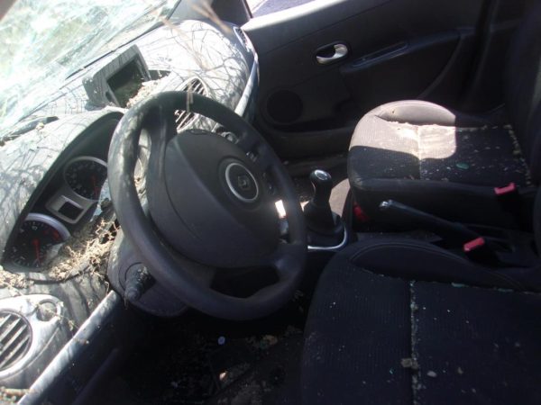 Calculateur RENAULT CLIO 3 PHASE 2 Essence - Image 5