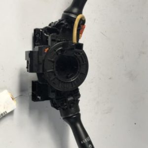 Contacteur tournant TOYOTA AYGO 1 PHASE 1 Essence - Image 1