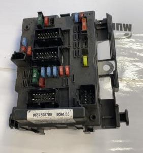 Boitier servitude moteur (BSM) PEUGEOT 206 PHASE 1 - Image 1