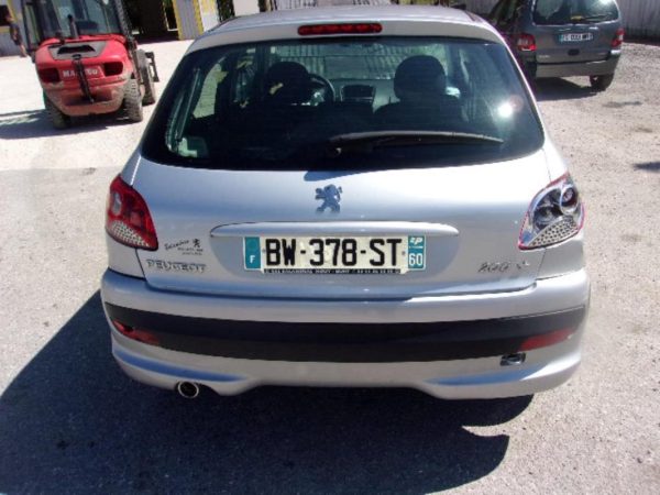 Moteur PEUGEOT 206+ Diesel - Image 5