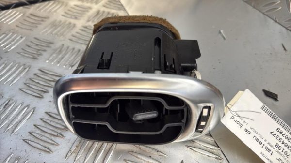Aerateur tableau de bord CITROEN C3 PICASSO PHASE 2 Diesel - Image 4