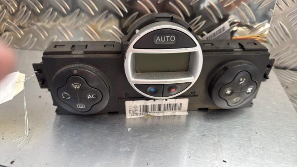Commande chauffage RENAULT MEGANE 2 PHASE 2 Essence - Image 2