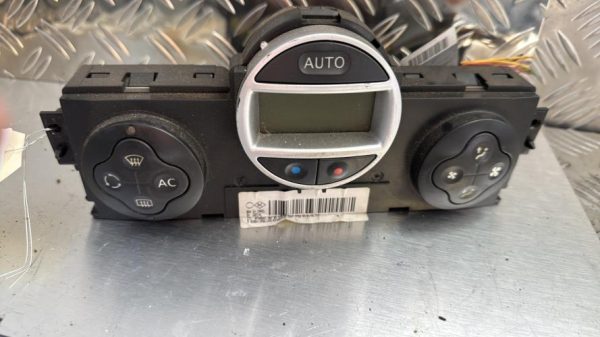 Commande chauffage RENAULT MEGANE 2 PHASE 2 Essence - Image 3