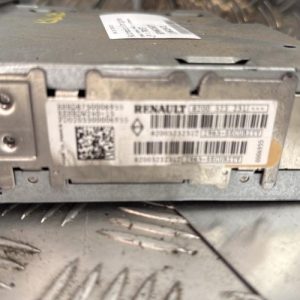 Autoradio d'origine RENAULT MEGANE 2 PHASE 2 Essence - Image 1