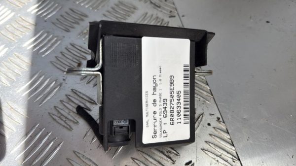 Serrure de hayon VOLKSWAGEN POLO 5 PHASE 1 Diesel - Image 3