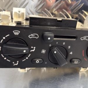 Commande chauffage CITROEN C3 1 PHASE 1 Essence - Image 1