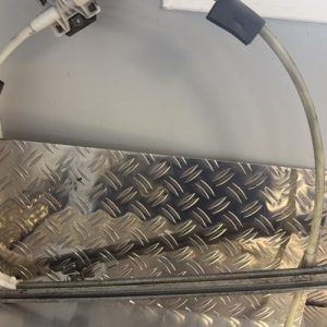 Leve vitre mecanique avant droit RENAULT MASTER 2 PHASE 1 Diesel - Image 1