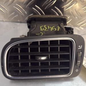 Aerateur tableau de bord avant gauche VOLKSWAGEN POLO 5 PHASE 1 Diesel - Image 1