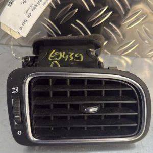 Aerateur tableau de bord avant droit VOLKSWAGEN POLO 5 PHASE 1 Diesel - Image 1