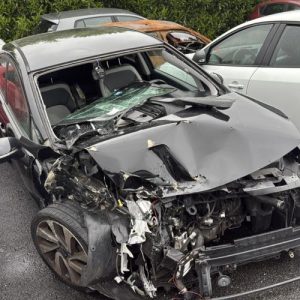 Porte avant gauche KIA RIO 3 PHASE 2 Essence - Image 1