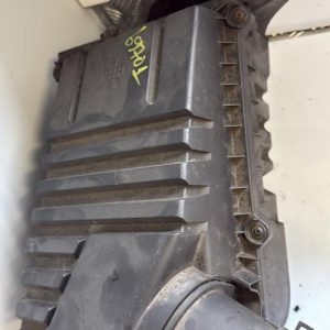 Boitier filtre a air VOLKSWAGEN PASSAT 5 BREAK Essence - Image 1
