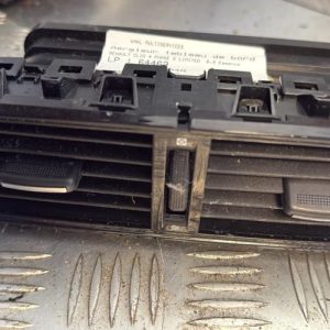 Aerateur tableau de bord RENAULT CLIO 4 PHASE 2 Essence - Image 1