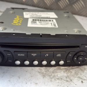 Autoradio d'origine PEUGEOT 5008 1 PHASE 2 Diesel - Image 1