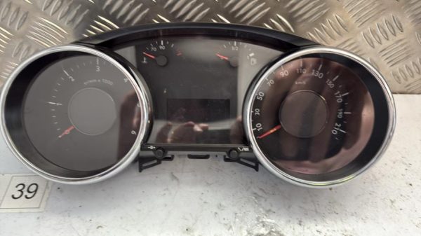Compteur PEUGEOT 5008 1 PHASE 2 Diesel - Image 3