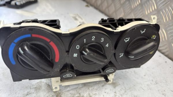 Commande chauffage HYUNDAI GETZ PHASE 2 Diesel - Image 2