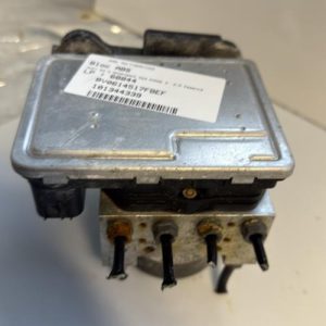 Bloc ABS (freins anti-blocage) AUDI A3 3 SPORTBACK RS3 PHASE 2 Essence - Image 1