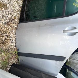 Porte arriere gauche SKODA FABIA 2 PHASE 2 Diesel - Image 1