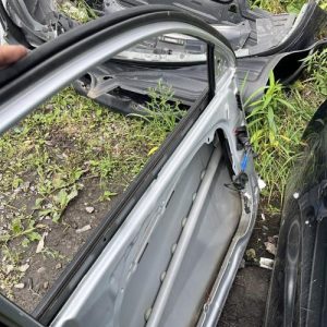 Porte avant gauche KIA CEE-D 1 PHASE 2 Diesel - Image 3