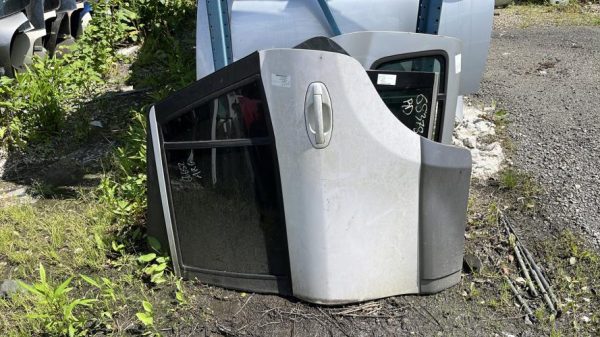Porte arriere gauche HYUNDAI SANTA FE 1 Diesel - Image 2