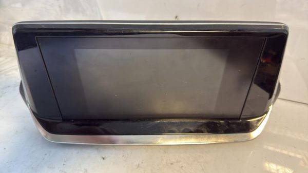 Ecran GPS PEUGEOT 208 2 Essence - Image 1