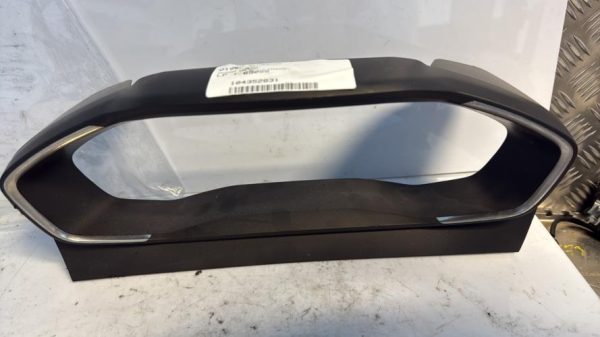 Divers PEUGEOT 208 2 Essence - Image 3