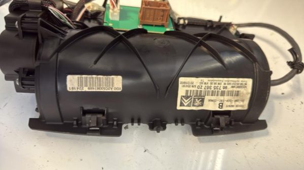 Ecran GPS PEUGEOT 3008 1 PHASE 1 Diesel - Image 4