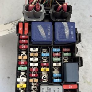 Porte fusible RENAULT SCENIC 3 PHASE 1 Diesel - Image 1