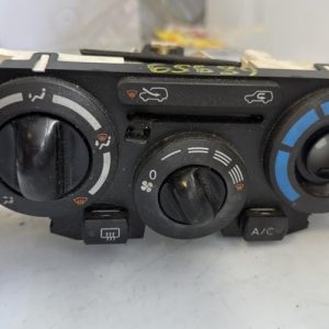 Commande chauffage NISSAN MICRA 3 PHASE 2 Essence - Image 1