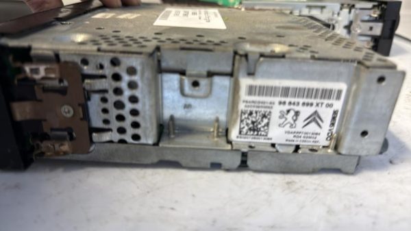 Autoradio d'origine PEUGEOT 207 PHASE 1 Essence - Image 2