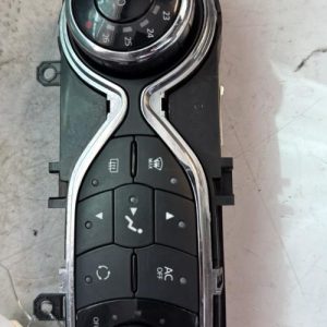Commande chauffage RENAULT CLIO 4 PHASE 1 Diesel - Image 1