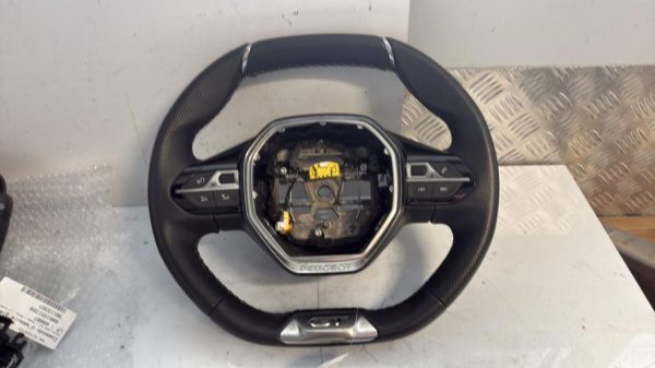 Volant PEUGEOT 2008 2 Essence - Image 2