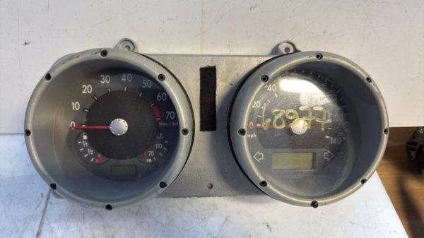 Compteur VOLKSWAGEN POLO 3 PHASE 2 Essence - Image 1