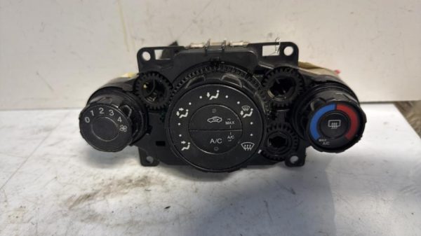 Commande chauffage FORD FIESTA 6 PHASE 1 Diesel - Image 1
